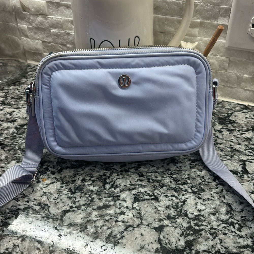 Lululemon crossbody